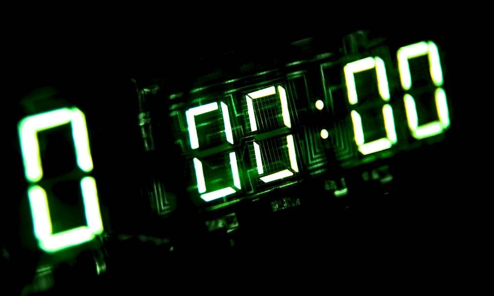 How Does a Digital Clock Work