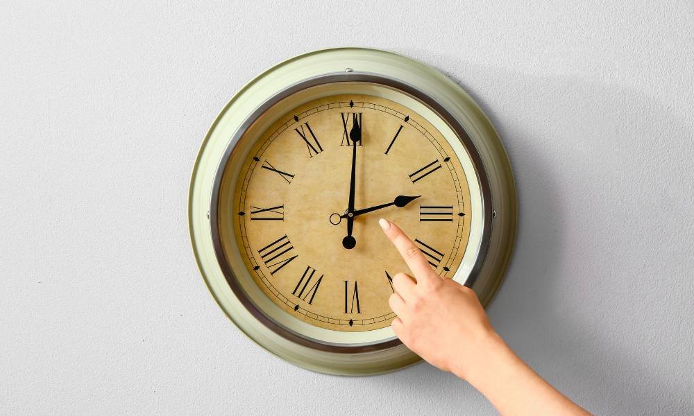 How to Fix Clock Hands Not Moving