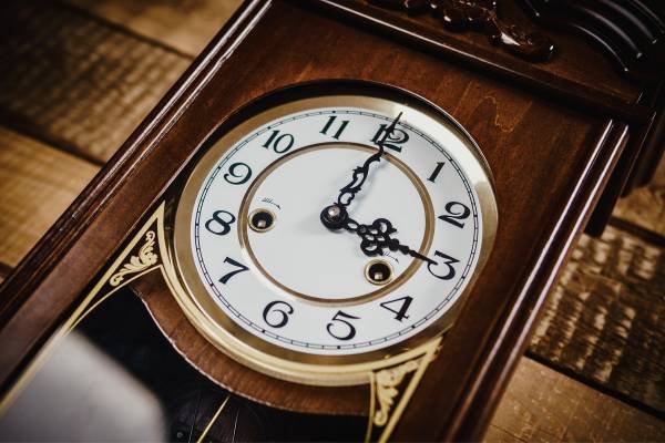 Understanding Different Types of Chiming Clocks